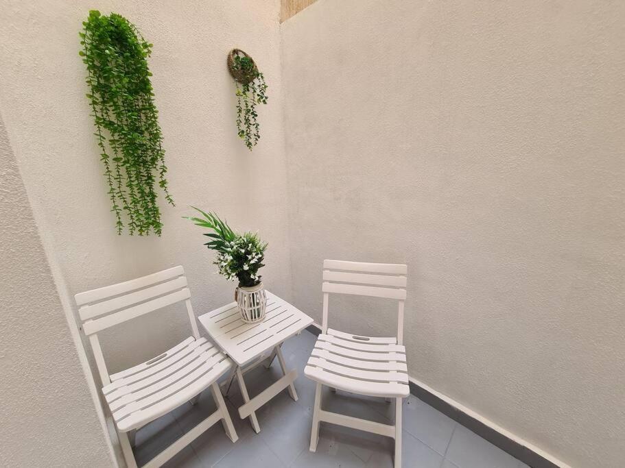 Beautiful Apartment With Patio Torrevieja Exterior foto